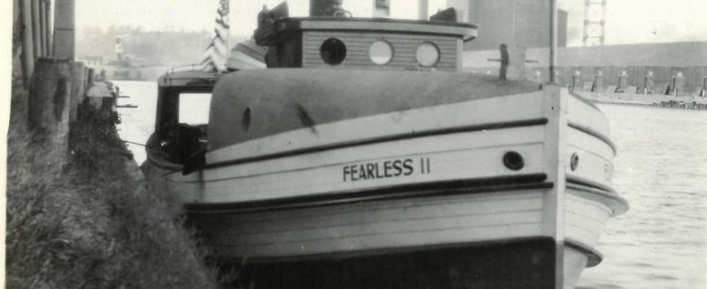 Image of FEARLESS II sitting in river