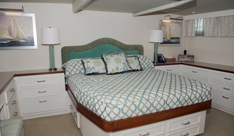 View of bedroom