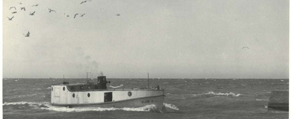 Image of ELSIE J in river