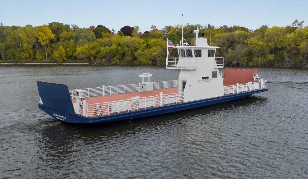 View of Neebish Islander III in Manitowoc River